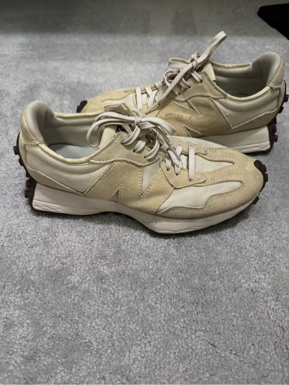 New Balance Cream and Brown 327 Casual Sneakers